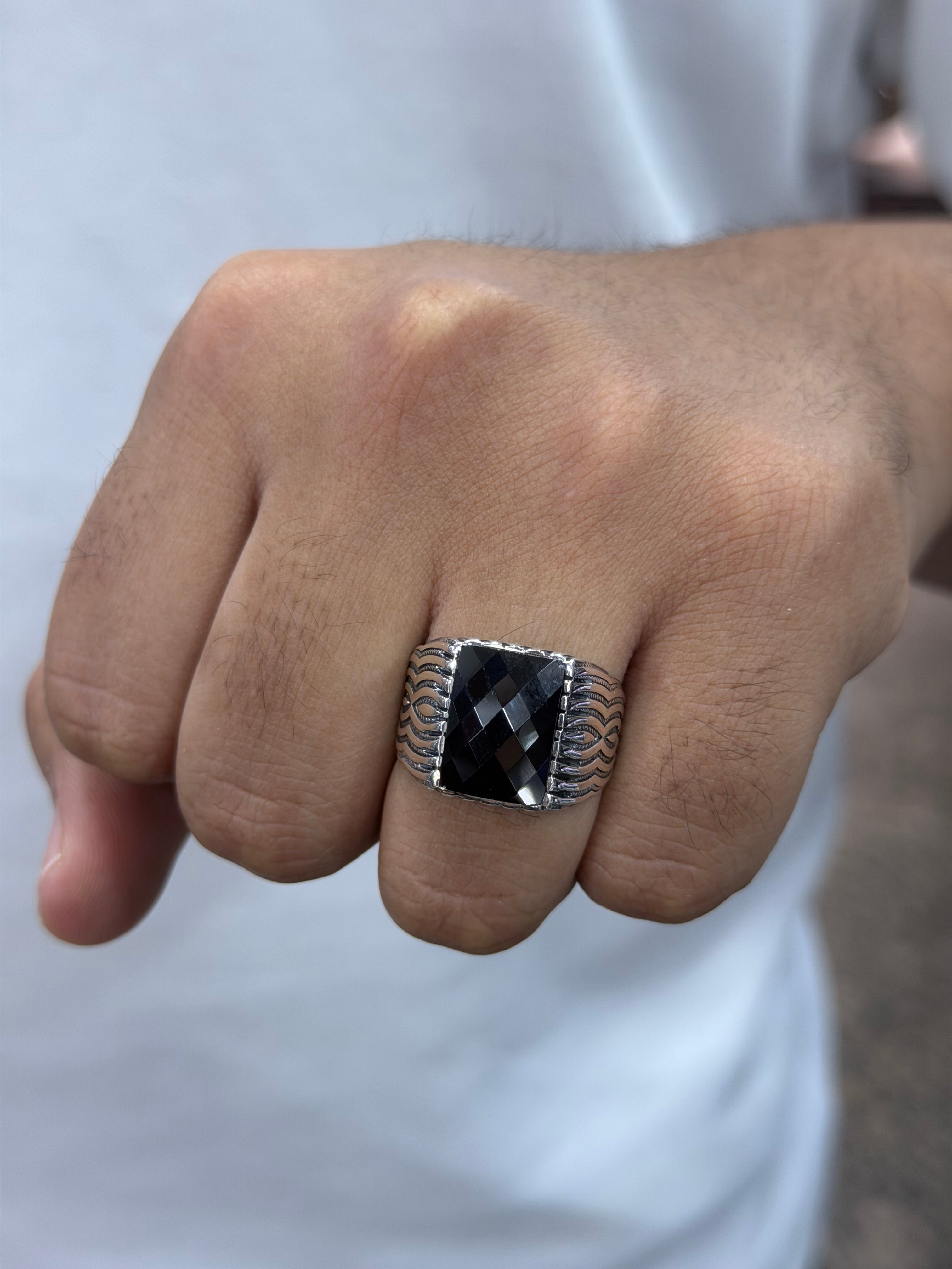 Obsidian Royal Ring – 925 Silver