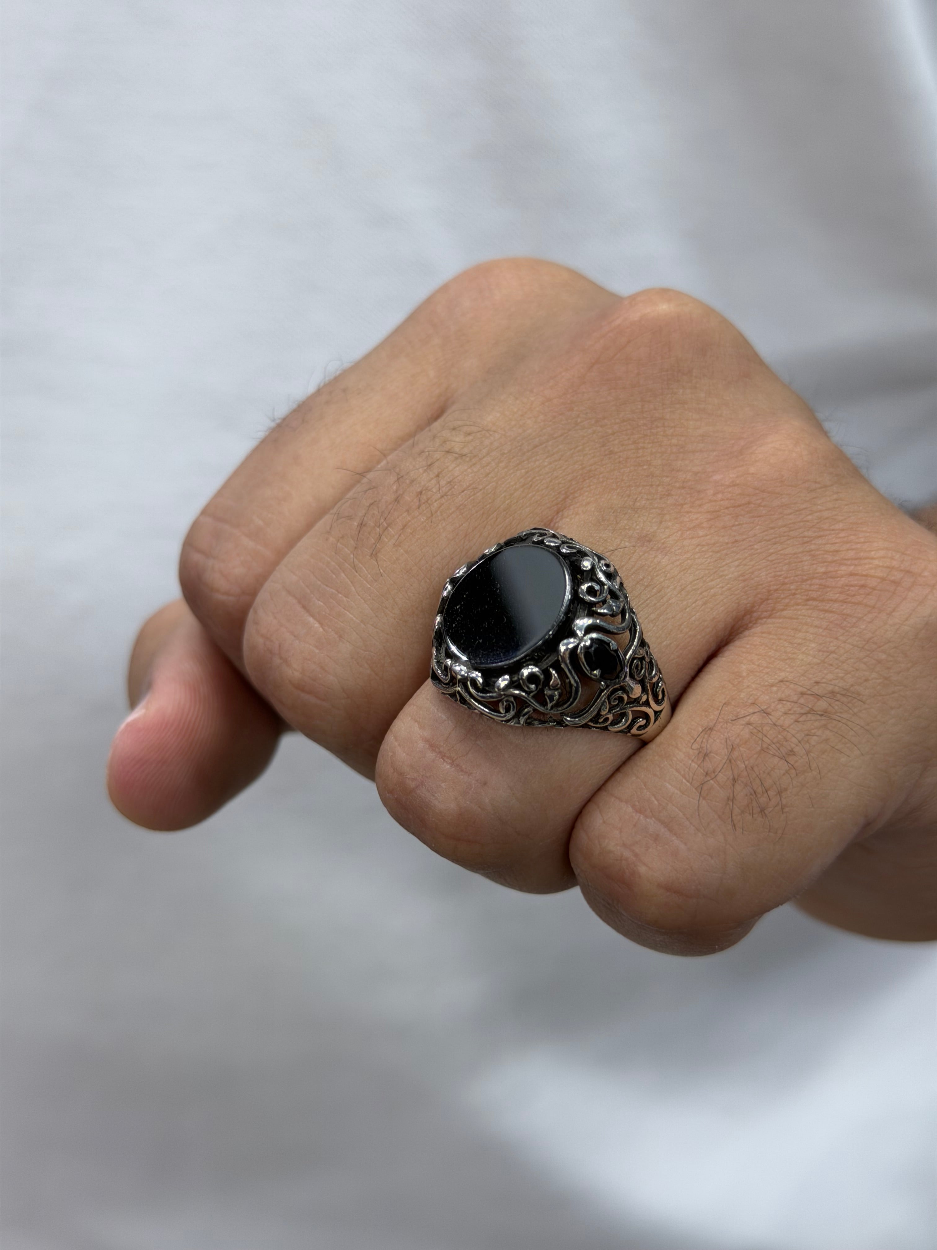 Noir Vintage Ring – 925 Silver