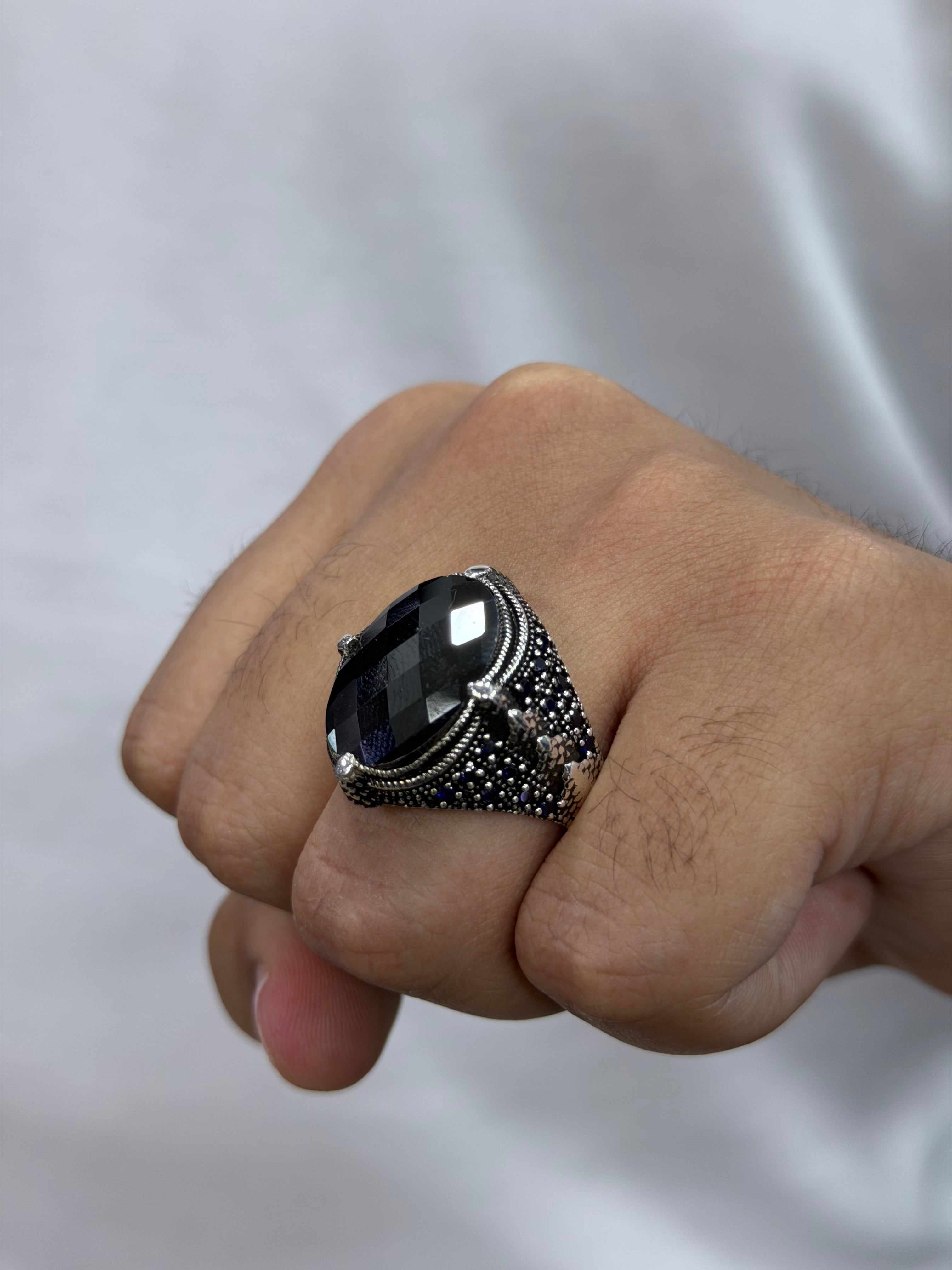 Noir Emperor Ring – 925 Silver