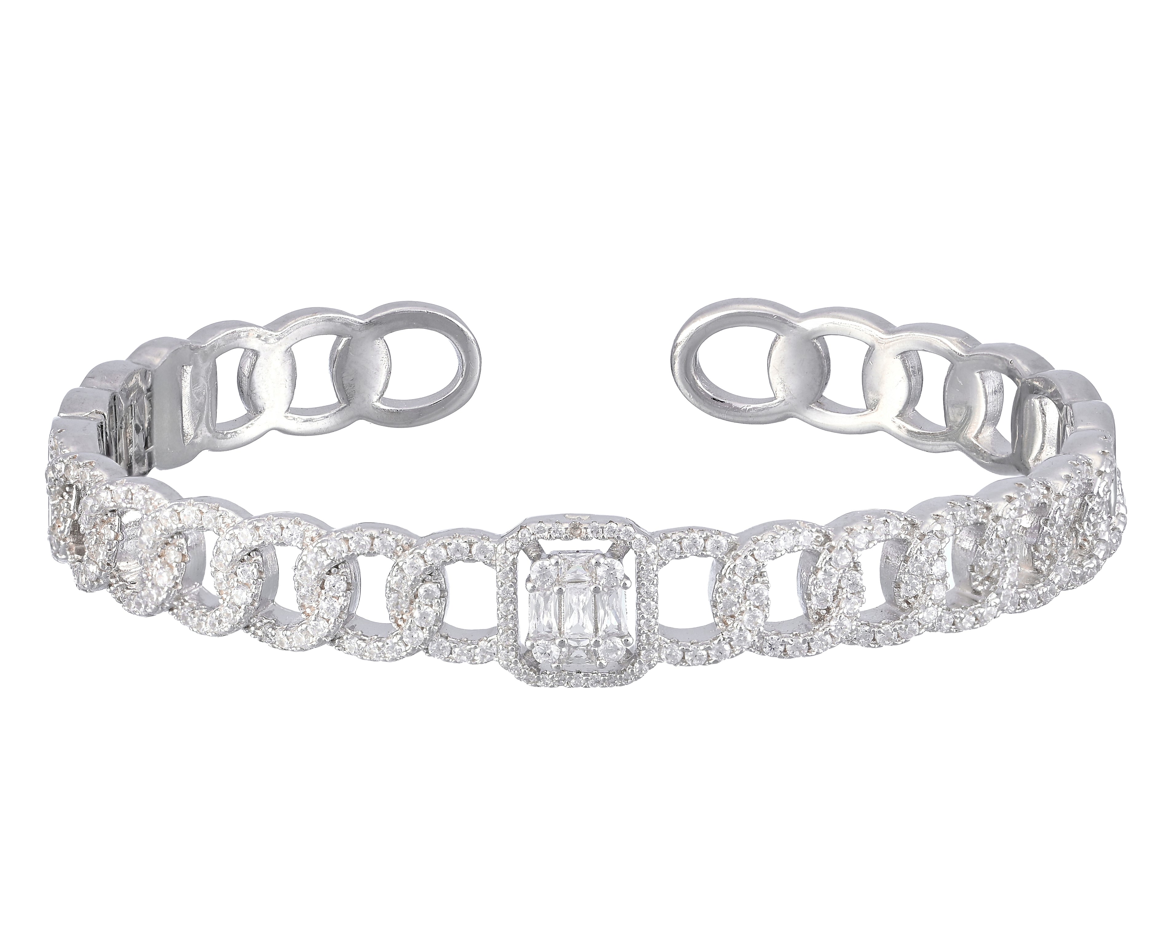 Royal Chain Bangle