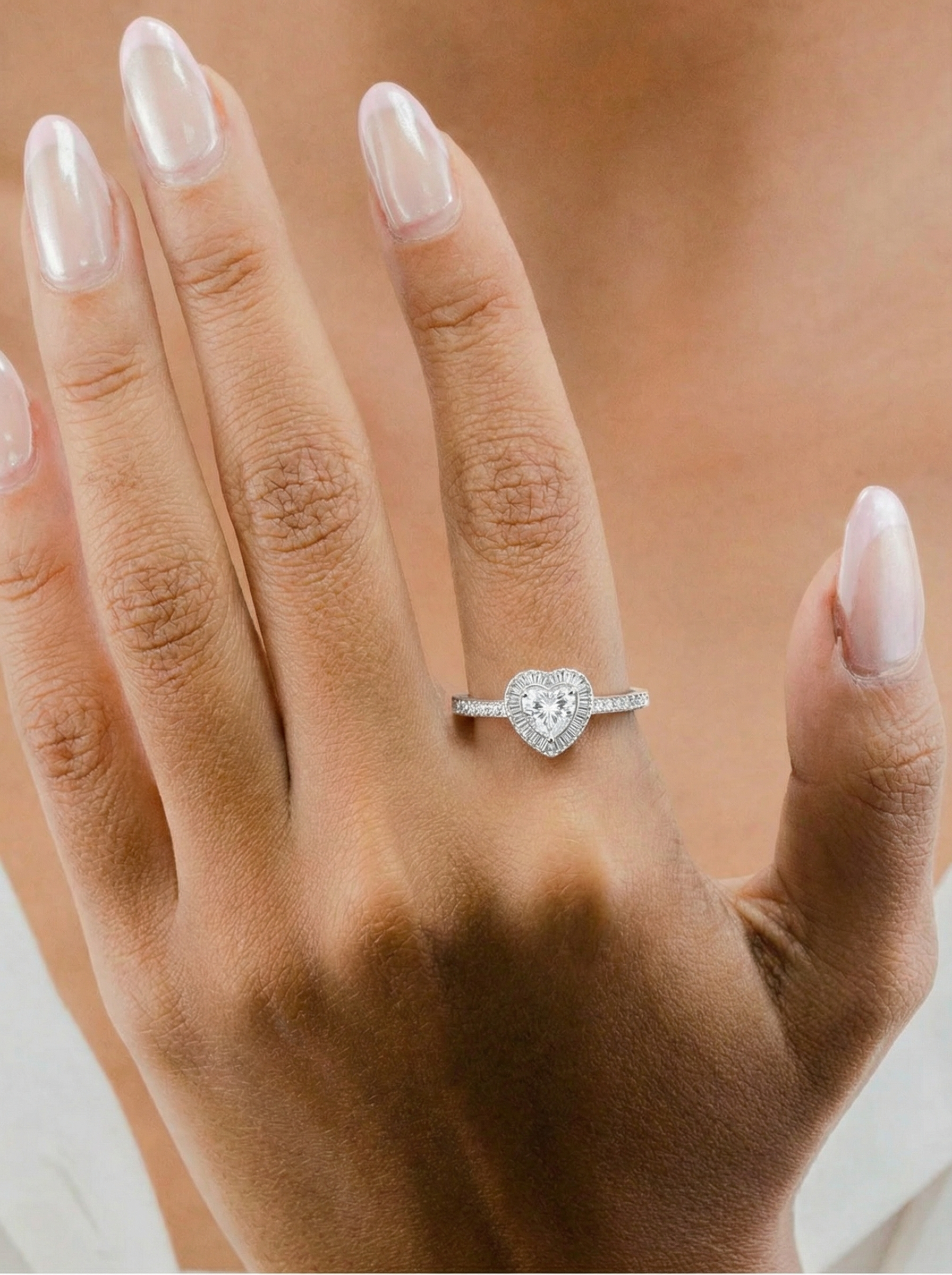 Halo Heart With Frame Ring