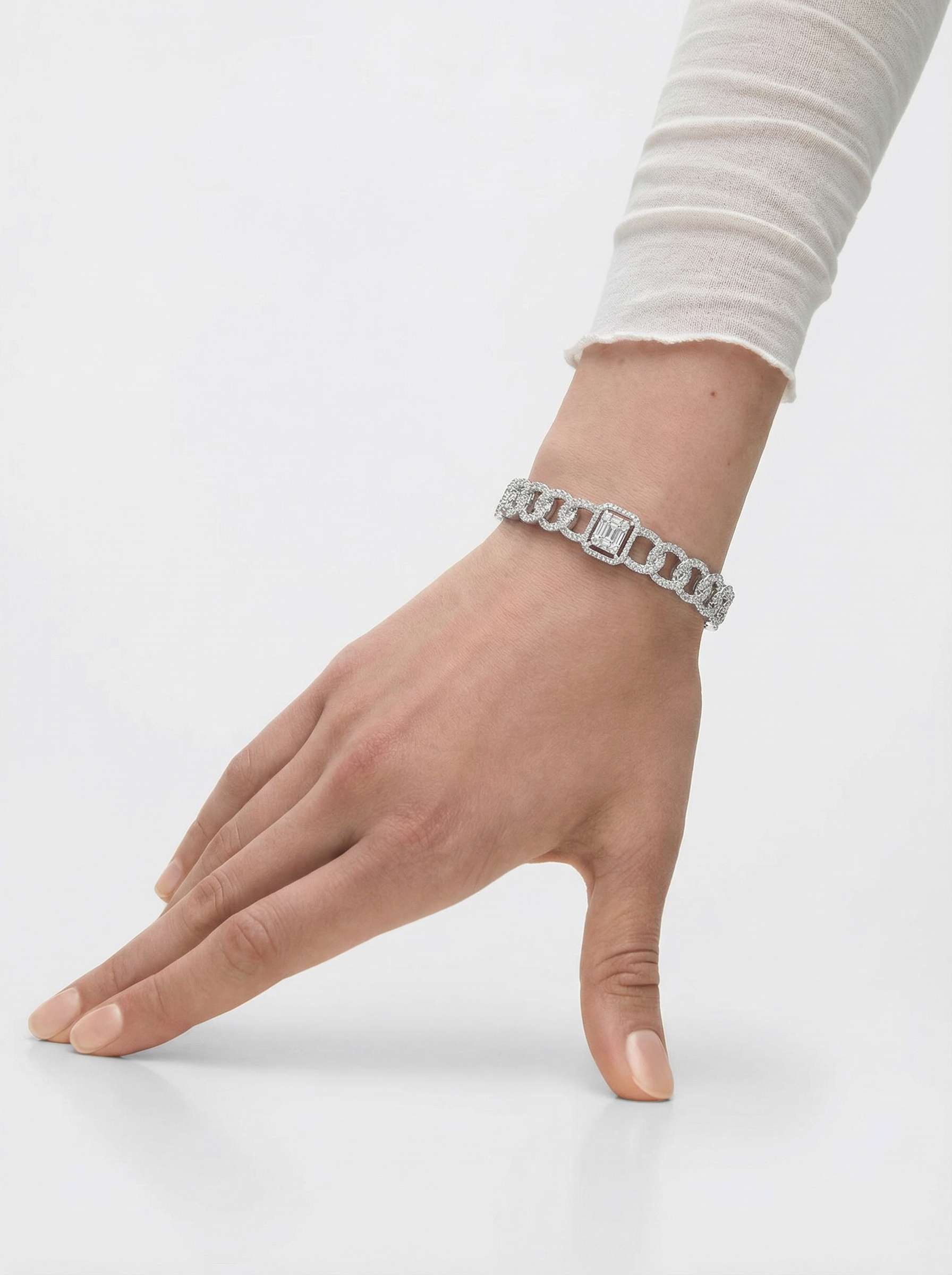 Royal Chain Bangle
